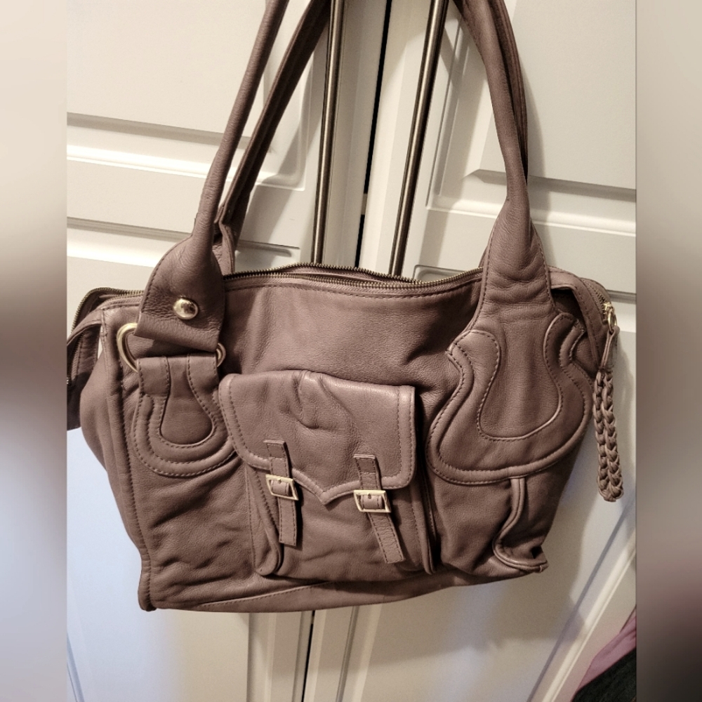 Beautiful Bulga Leather Bag